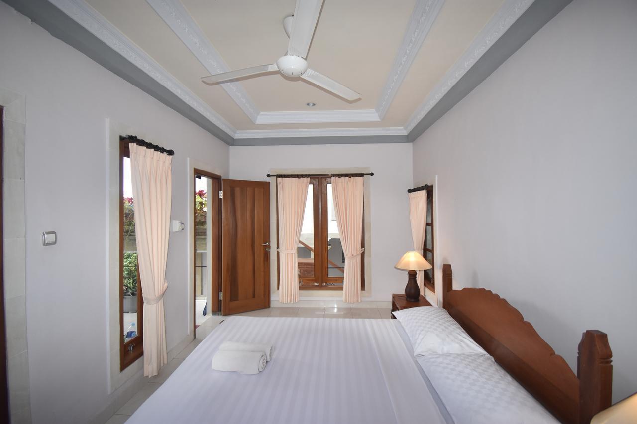 Sania'S House Hotel Ubud Exterior foto